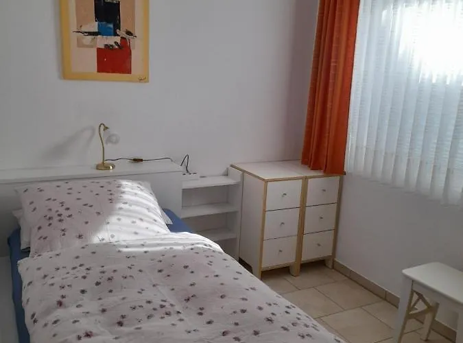 Gaestehaus Atrico Haus 4 * Neuborger